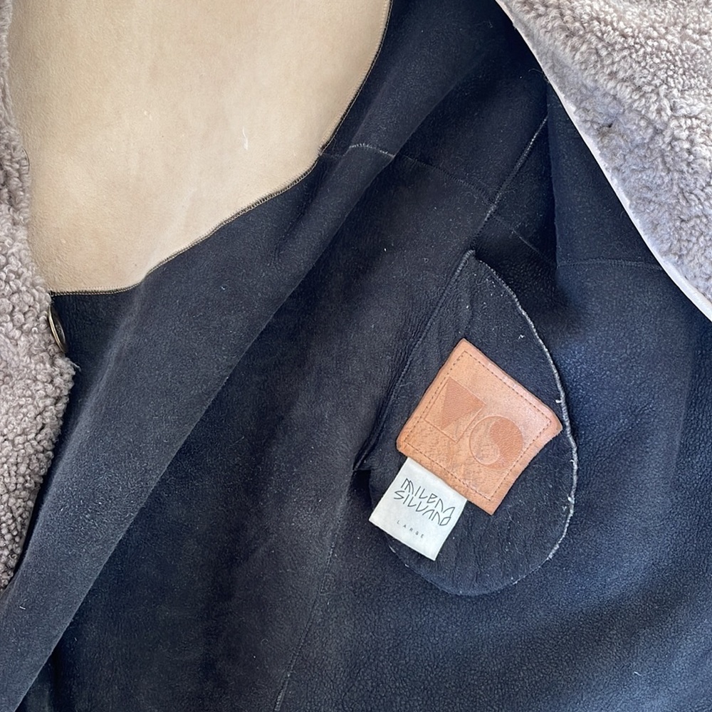 Cozy Oversized Sherpa Jacket with Cream Circle - Women's Leather Jackets - Picture 6 of 11